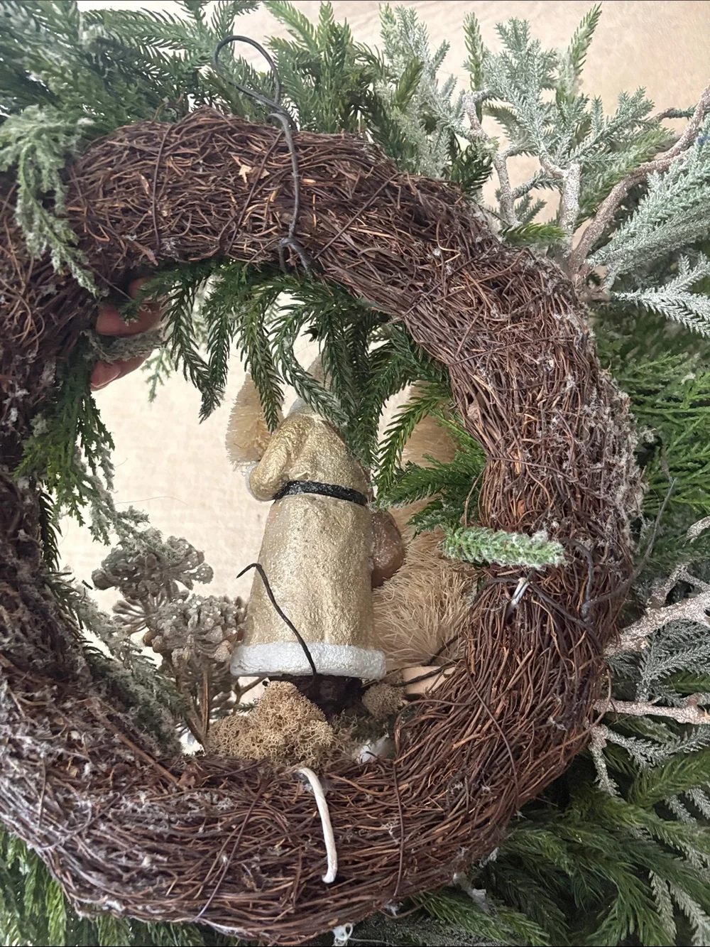 Holiday Pine and Ivory Ribbon Wreath with Gold Santa